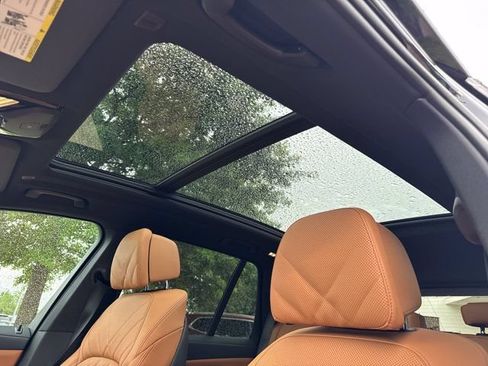 Certified 2025 BMW X5 xDrive40i w/ M Sport Package AWD/4WD image 3