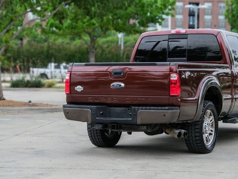 Used 2015 Ford F250 King Ranch w/ FX4 Off-Road Package image 25