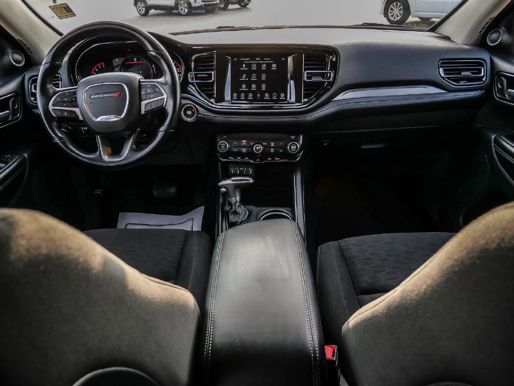 Used 2022 Dodge Durango SXT w/ Anodized Platinum Package AWD/4WD image 25