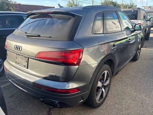 Certified 2024 Audi Q5 2.0T Premium Plus w/ Premium Plus Package AWD/4WD image 8