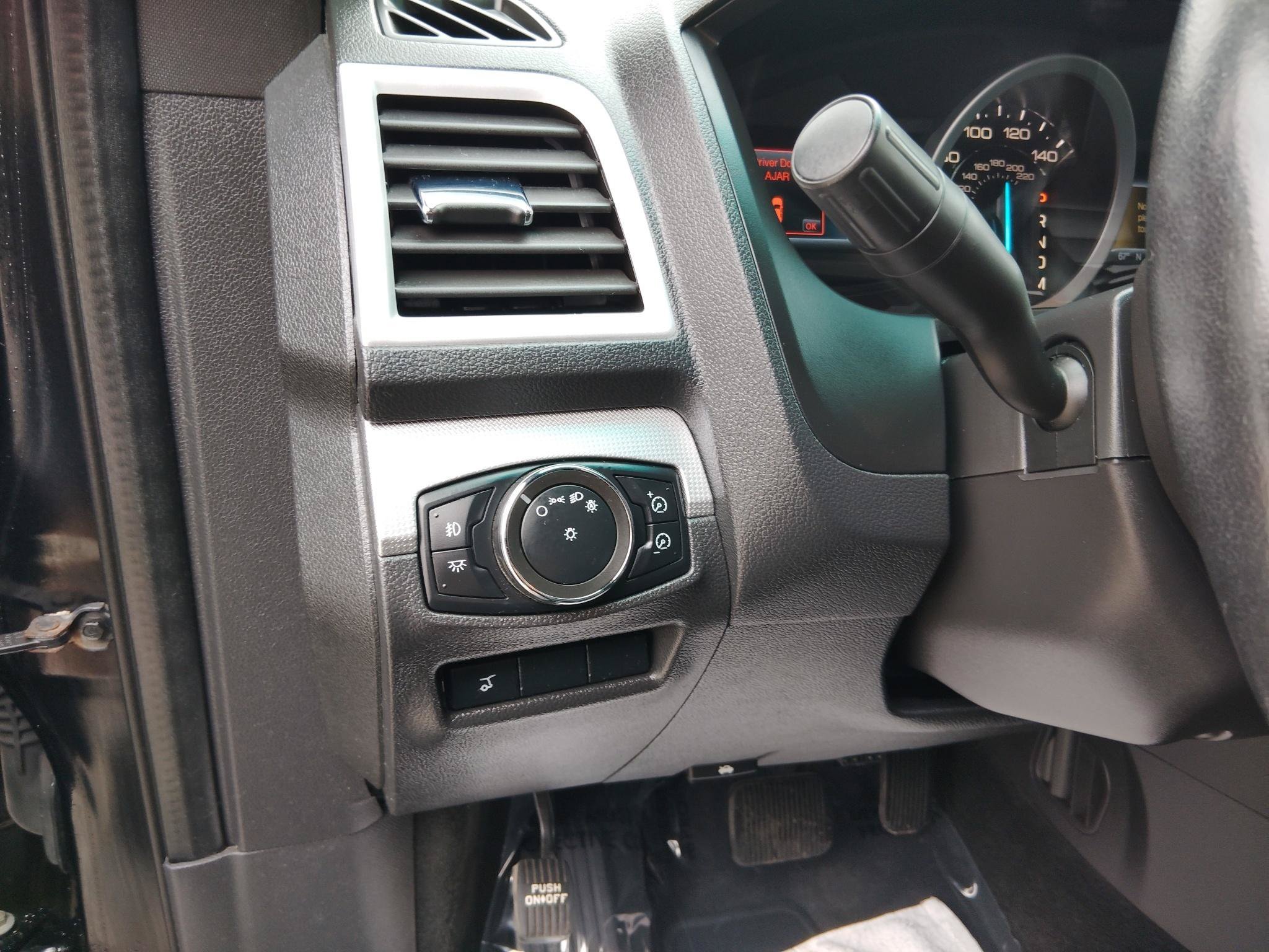 Used 2011 Ford Explorer XLT w/ 202A Rapid Spec Order Code FWD image 13