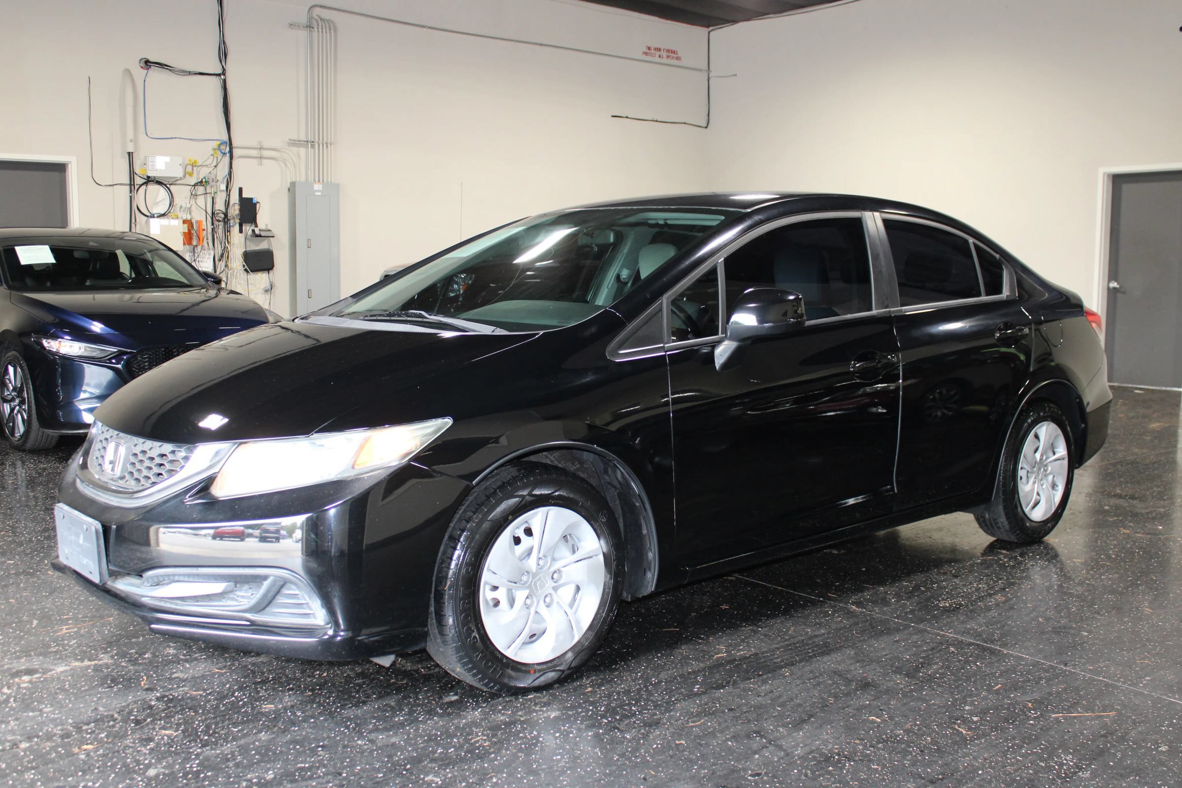 Used 2013 Honda Civic LX image 6