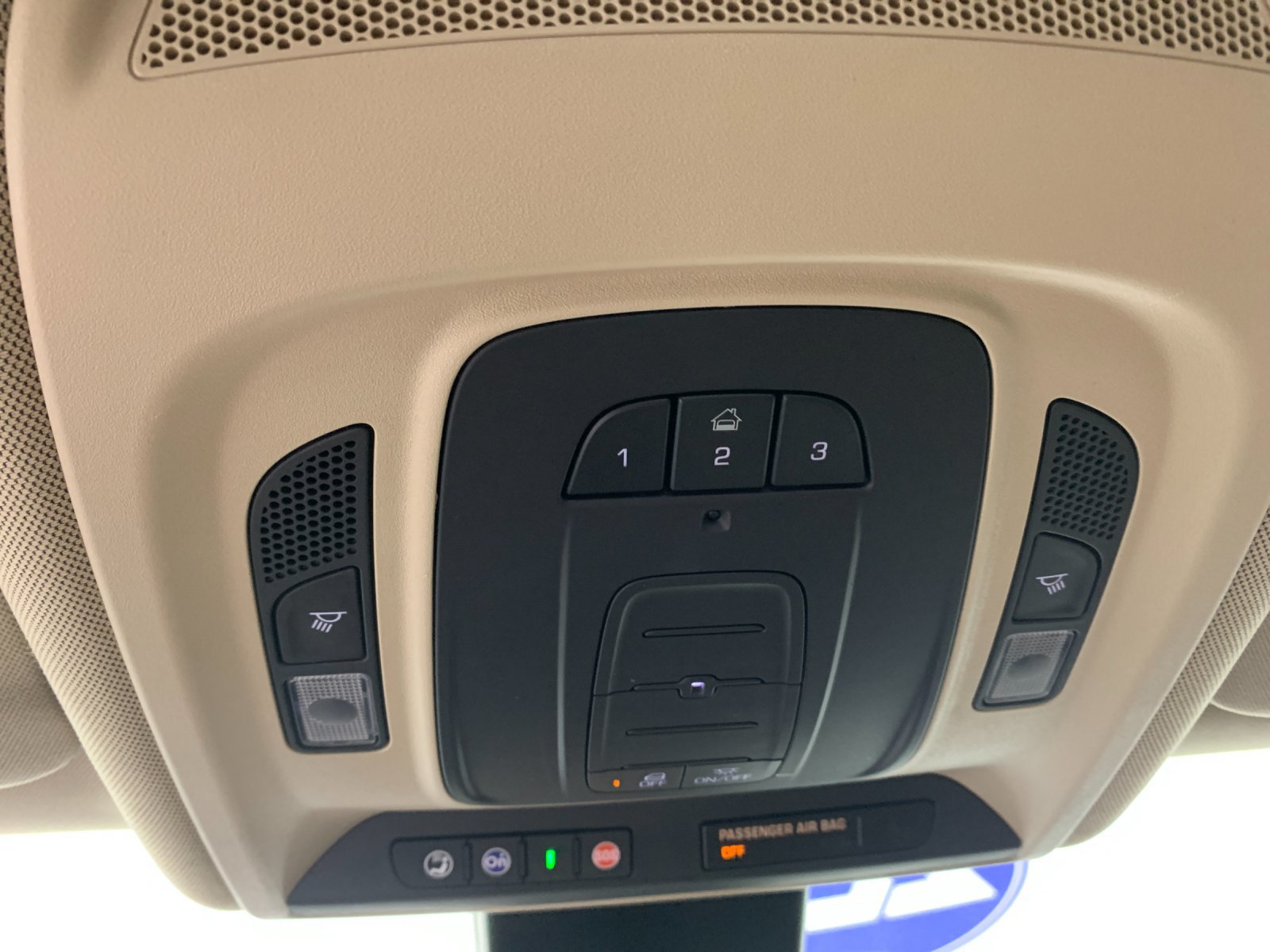 Used 2018 Cadillac CT6 2.0T RWD image 26