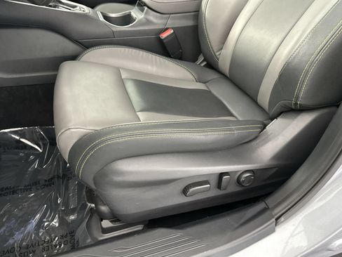 Used 2025 Subaru Outback Onyx Edition AWD/4WD image 12