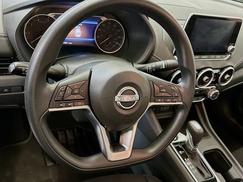 Used 2025 Nissan Sentra SV image 18