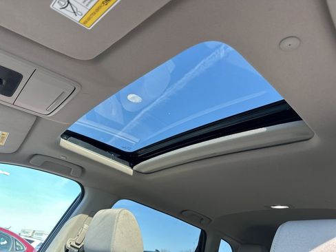 Certified 2023 Honda CR-V EX image 5