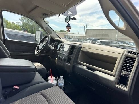Used 2010 Dodge Ram 2500 Truck ST w/ ST Popular Equipment Group AWD/4WD image 8