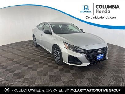 Used 2024 Nissan Altima 2.5 SV