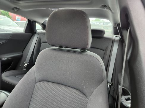 Used 2022 Chevrolet Malibu LT FWD image 11