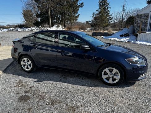 Used 2016 Dodge Dart SXT image 3