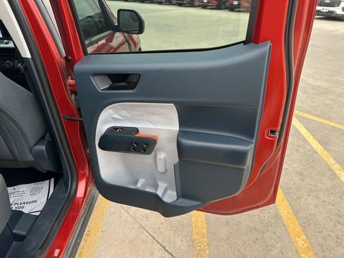 Used 2023 Ford Maverick XLT w/ Equipment Group 300A Standard image 27