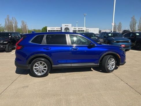 Used 2024 Honda CR-V EX-L image 5