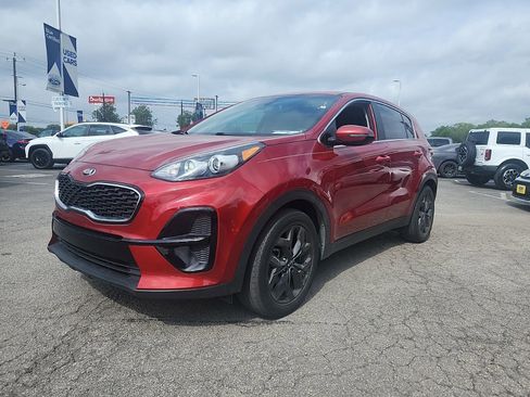 Used 2022 Kia Sportage LX w/ LX FWD Value Edition Package image 7
