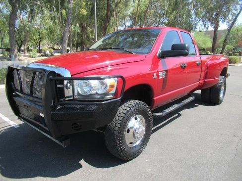 Used 2007 Dodge Ram 3500 Truck SLT AWD/4WD image 2