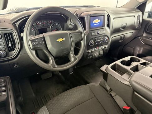Used 2021 Chevrolet Silverado 2500 Custom w/ Custom Value Package AWD/4WD image 20