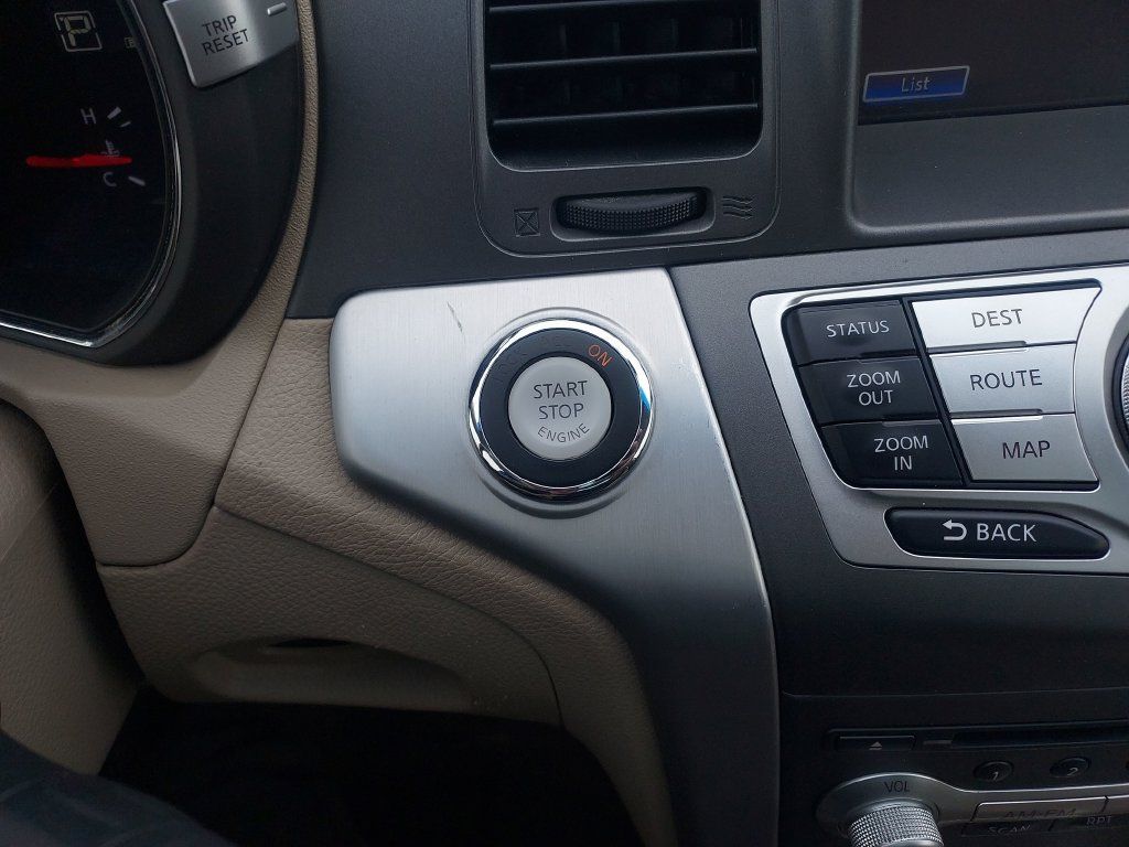 Used 2014 Nissan Murano LE w/ Platinum Edition Package AWD/4WD image 26