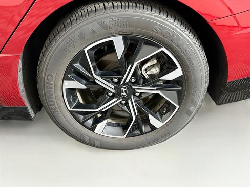 Used 2025 Hyundai Sonata SEL image 11