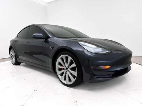 Used 2018 Tesla Model 3 Long Range image 10