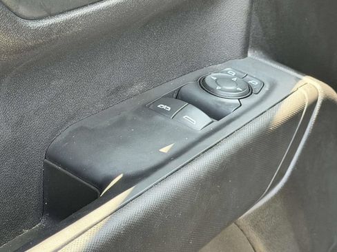 Used 2024 Chevrolet Silverado 1500 W/T w/ WT Value Package AWD/4WD image 17