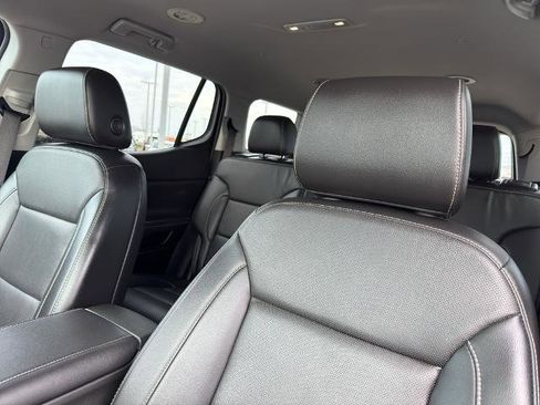 Used 2023 GMC Acadia SLT w/ Preferred Package AWD/4WD image 27