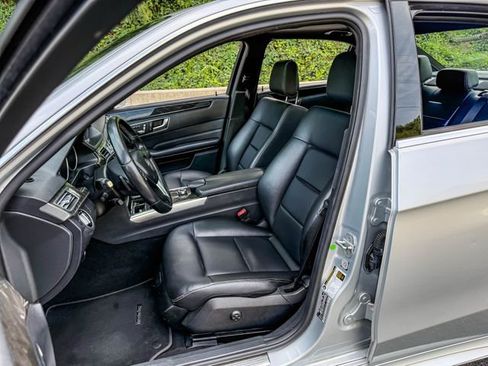 Used 2016 Mercedes-Benz E 350 Sedan image 8