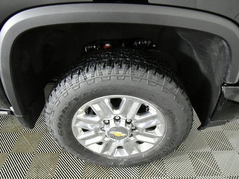 New 2025 Chevrolet Silverado 3500 High Country w/ Technology Package image 17