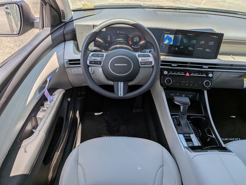 New 2026 Hyundai Tucson SEL FWD image 16