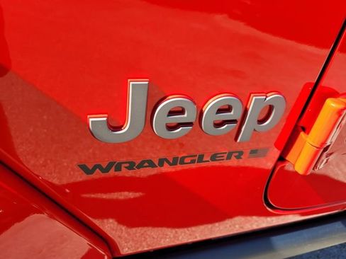 New 2026 Jeep Wrangler Unlimited Rubicon image 5