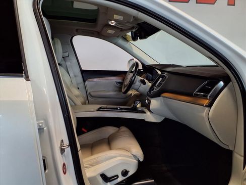 Used 2019 Volvo XC90 T6 Inscription w/ Advanced Package image 14