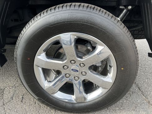 Used 2022 Ford F150 Lariat image 8