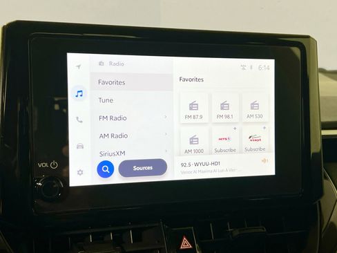 Used 2025 Toyota Corolla LE image 27