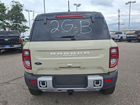 New 2025 Ford Bronco Sport Badlands w/ Sasquatch Badlands Package image 6