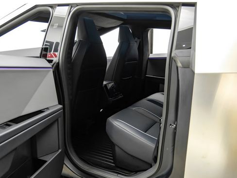 Used 2024 Tesla Cybertruck Cyberbeast AWD/4WD image 55