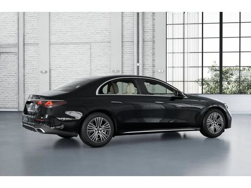 New 2026 Mercedes-Benz E 450 4MATIC Sedan image 19