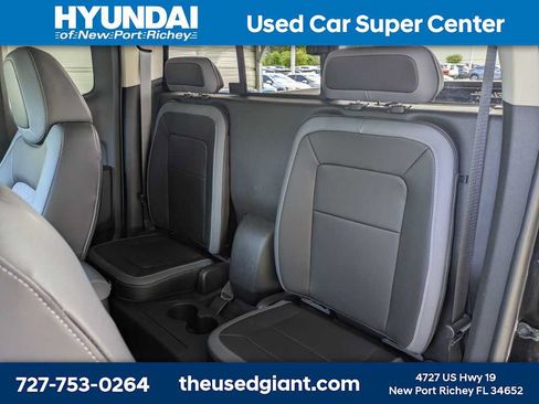Used 2020 Chevrolet Colorado Z71 AWD/4WD image 16
