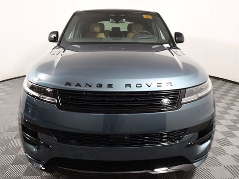 New 2026 Land Rover Range Rover Sport Dynamic SE AWD/4WD image 10