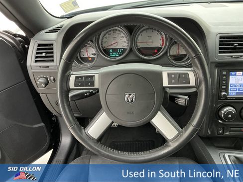 Used 2010 Dodge Challenger R/T image 19