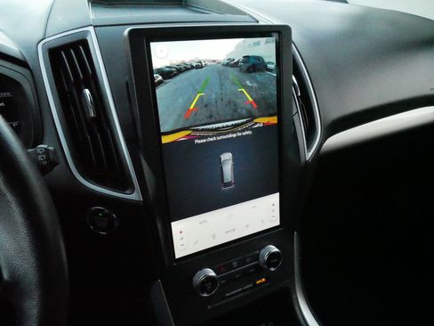 Used 2023 Ford Edge SEL image 30