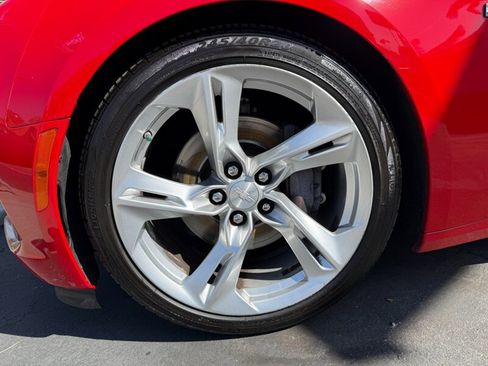 Used 2019 Chevrolet Camaro SS image 35