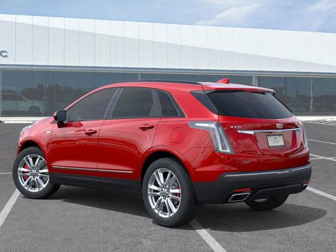 New 2025 Cadillac XT5 Sportv w/ LPO, Floor Liner Package AWD/4WD image 3