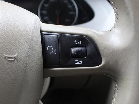 Used 2009 Audi A4 3.2 Prestige image 12