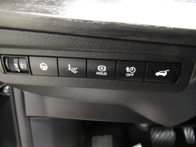 Used 2023 Nissan Ariya FWD image 25