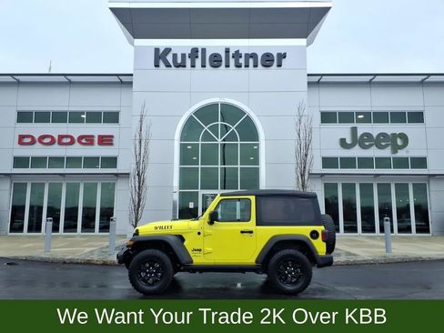 Used 2022 Jeep Wrangler Willys image 1