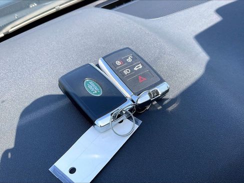 Certified 2025 Land Rover Discovery Sport S AWD/4WD image 14