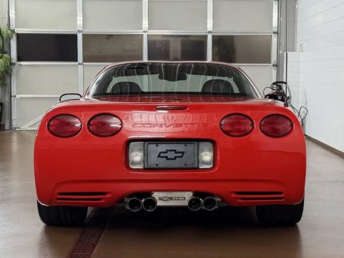 Used 2001 Chevrolet Corvette Z06 w/ Memory Pkg RWD image 4