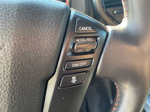 Used 2021 Nissan Titan PRO-4X w/ Pro-4x Convenience Package image 32