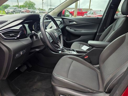 Used 2020 Buick Encore GX Preferred w/ Cold Weather Comfort Package AWD/4WD image 12