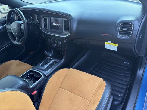 Used 2022 Dodge Charger Scat Pack RWD image 10