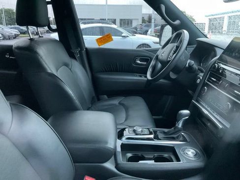 Used 2021 Nissan Armada SL w/ Midnight Edition Package RWD image 4