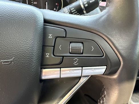 Used 2024 Cadillac XT6 Luxury w/ LPO, Floor Liner Package AWD/4WD image 20